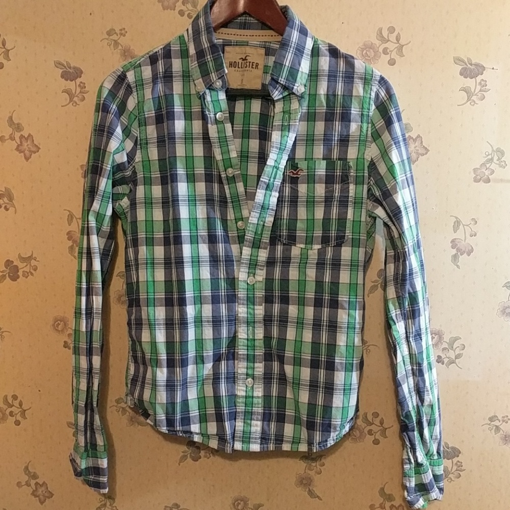 Hollister blue green white long sleeve